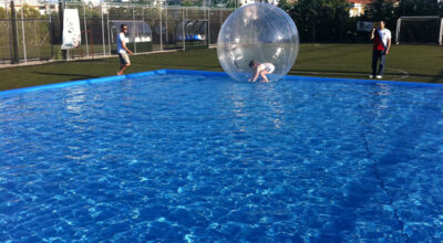 WATER BALLS